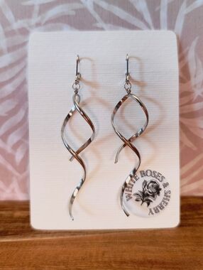 White Roses & Sherry 18k White Gold Plated Spiral Wave Drop Earrings